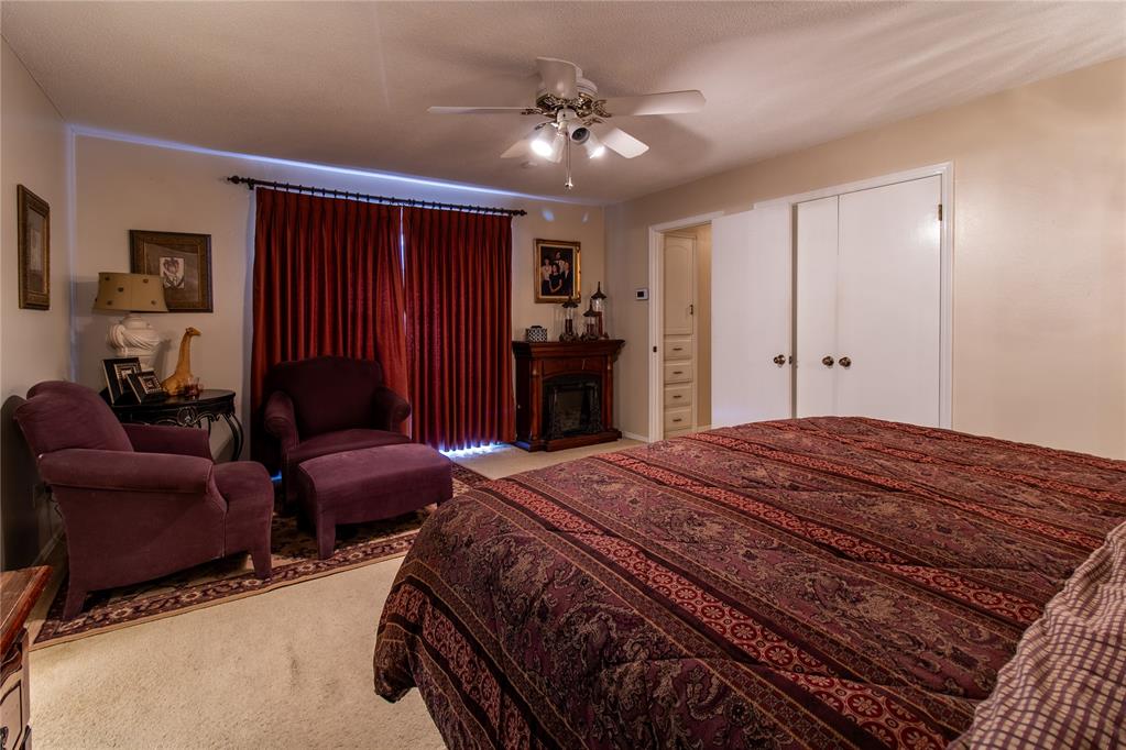 6401 Urschel Court