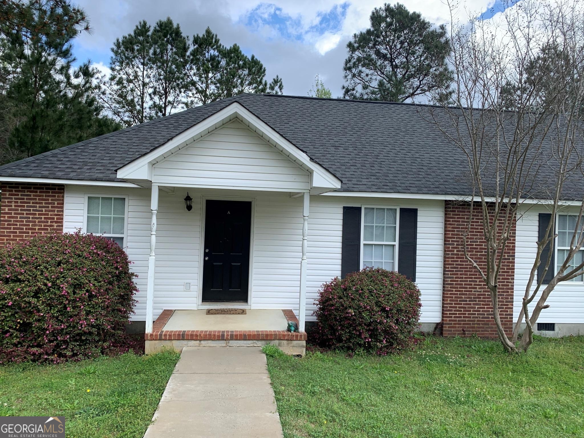 2504 Grandview Drive