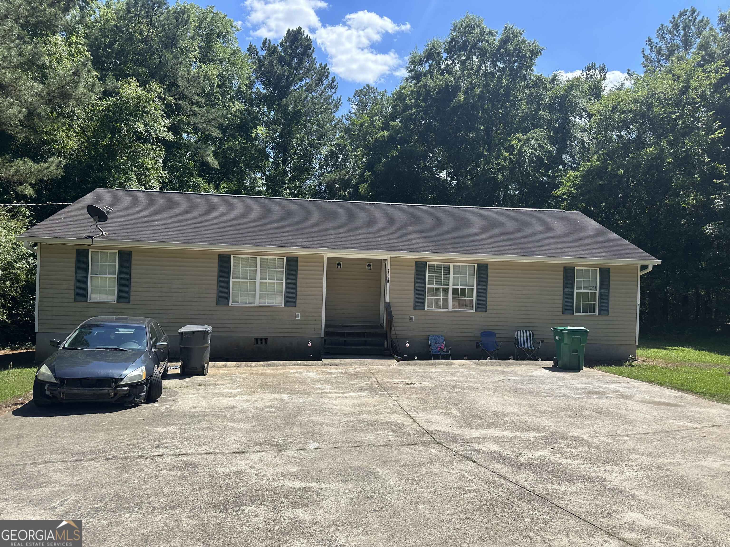 2432 Grandview Drive