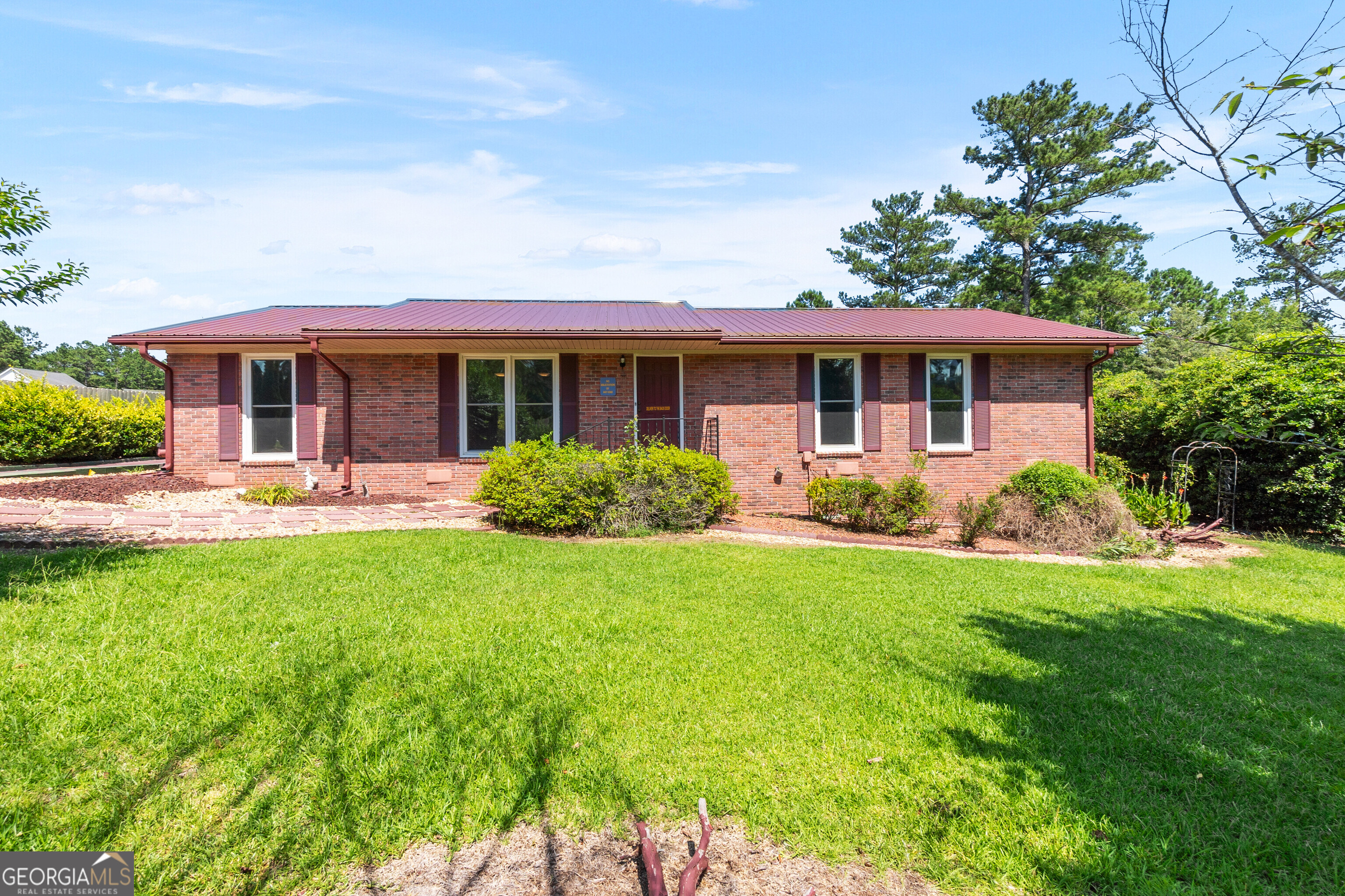 141 Stevens Drive NW