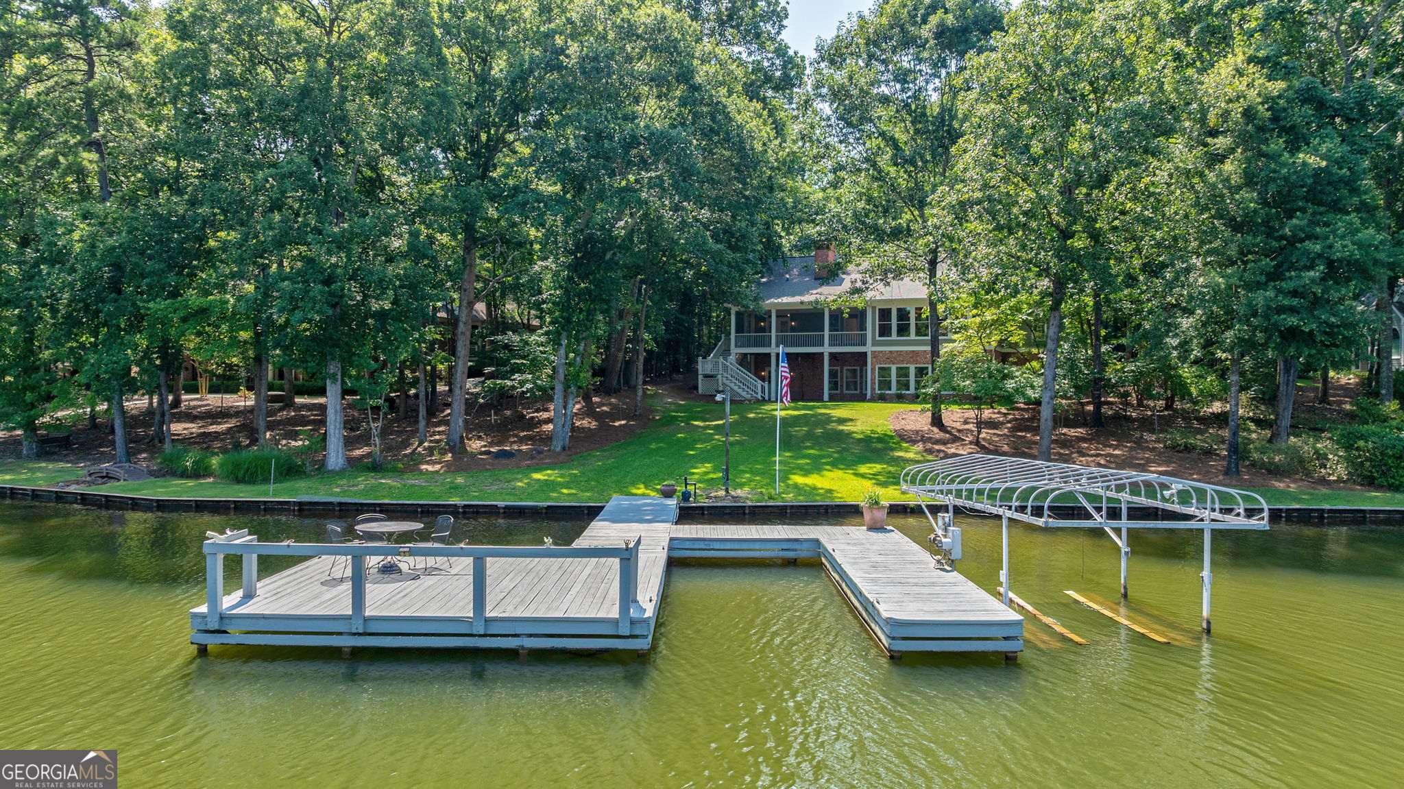 225 Reynolds Drive