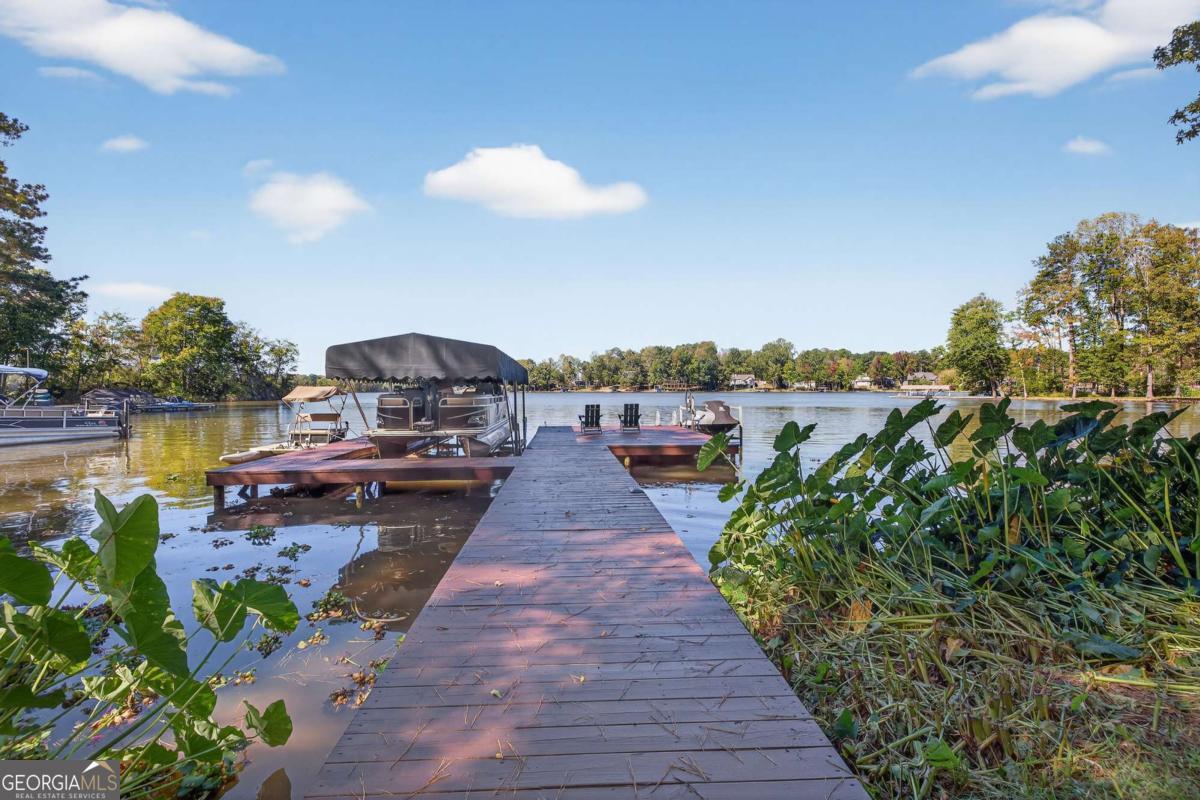 1230 Sailview Drive