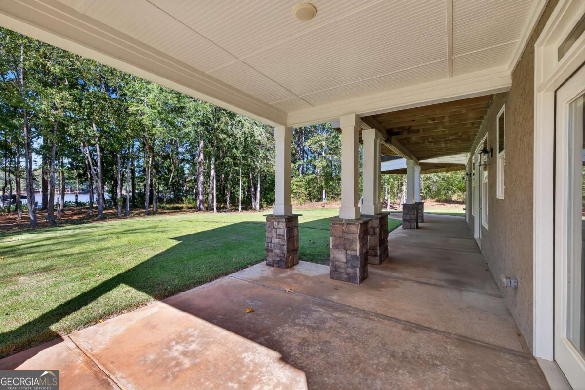 1230 Sailview Drive