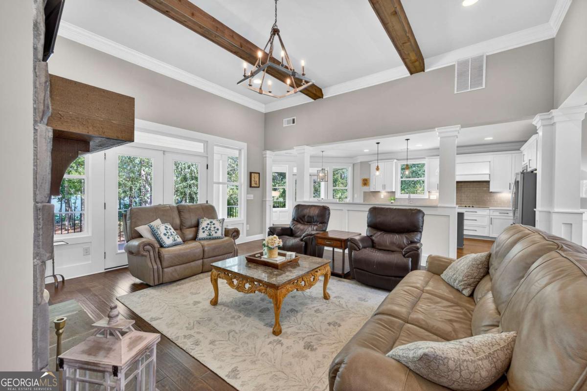 1230 Sailview Drive