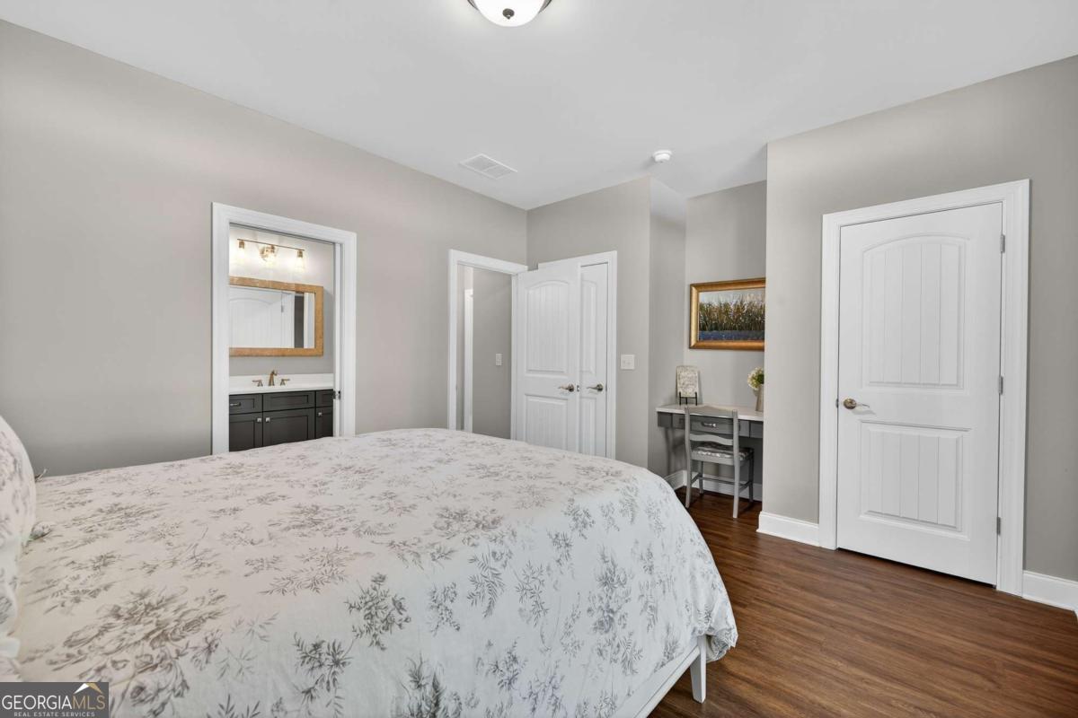 1230 Sailview Drive