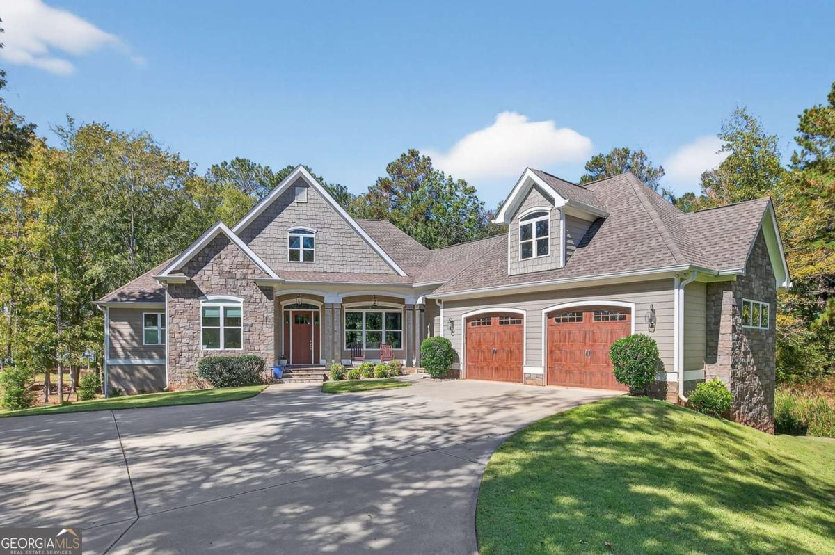 1230 Sailview Drive