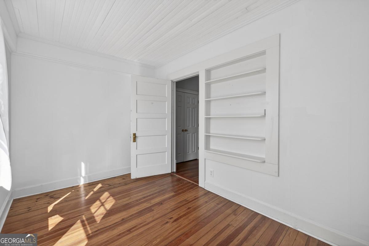 302 N Lafayette Street