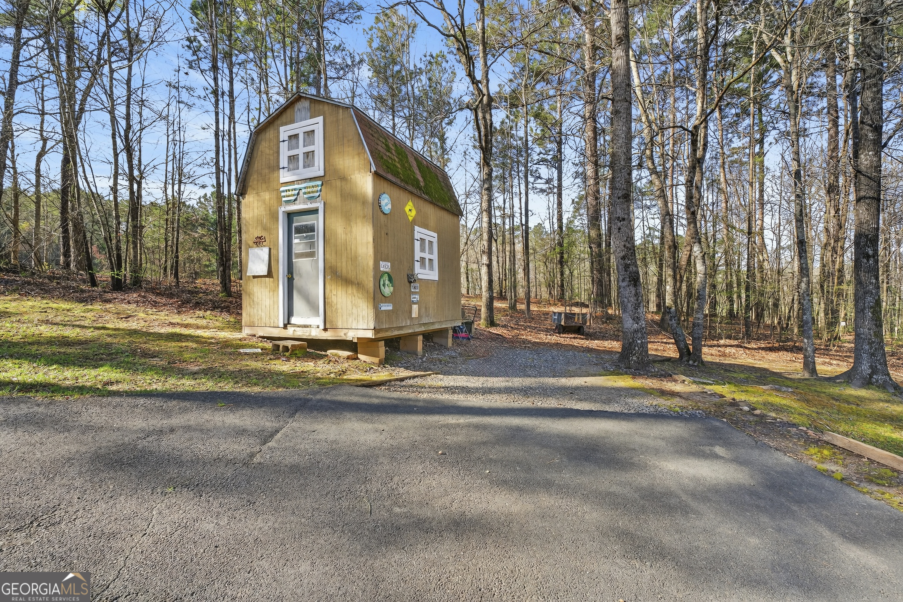 163 Edgewater Drive