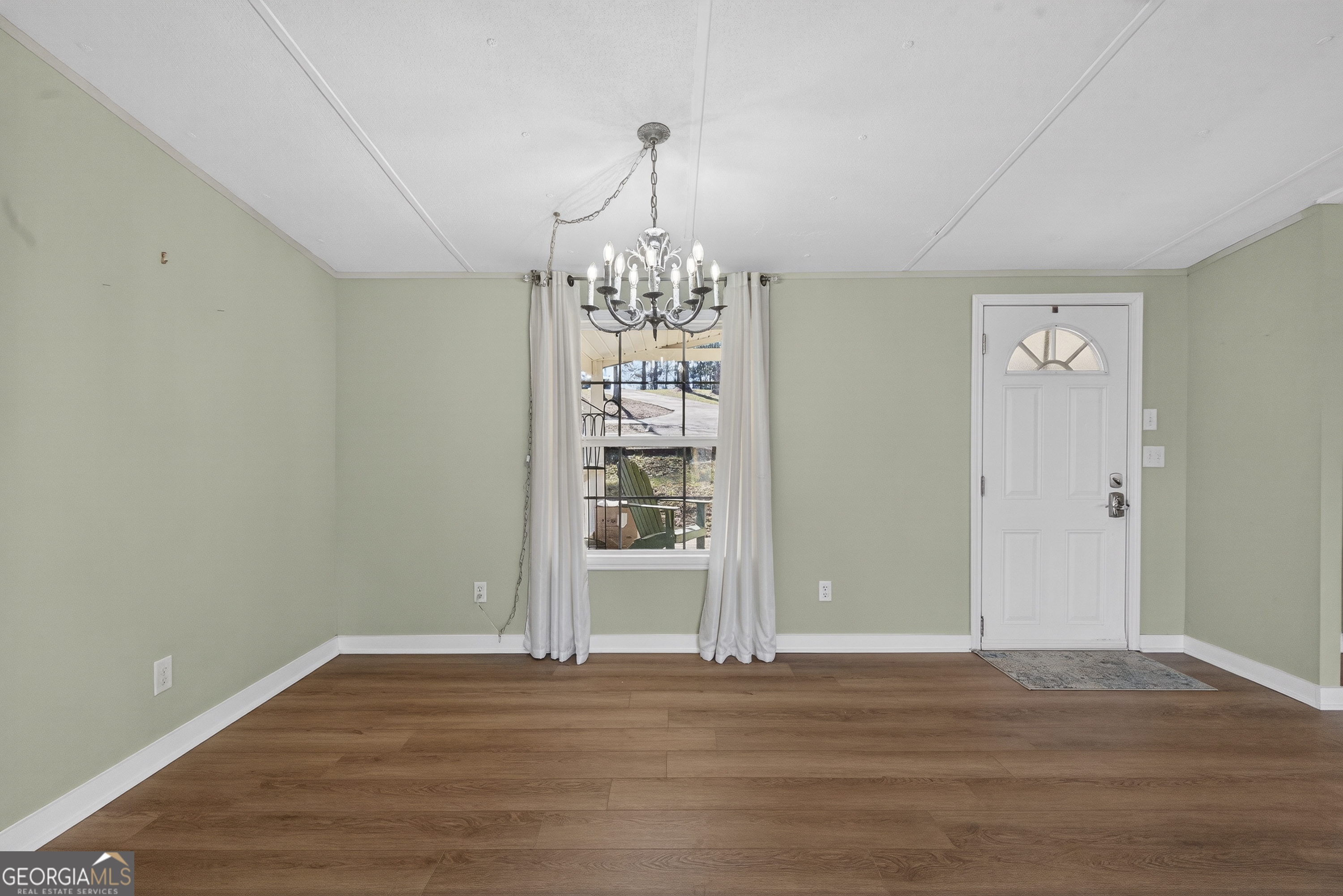 163 Edgewater Drive