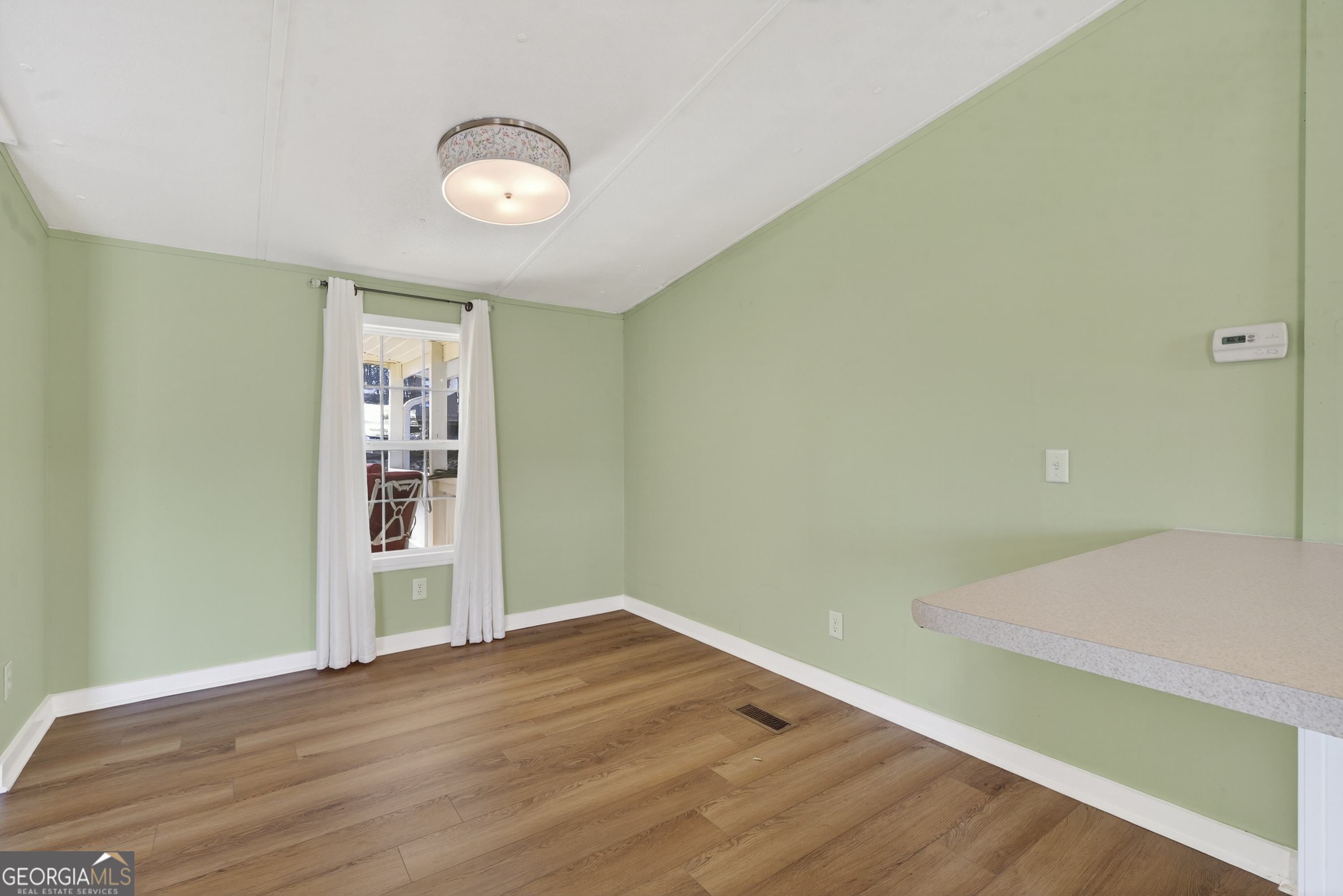 163 Edgewater Drive