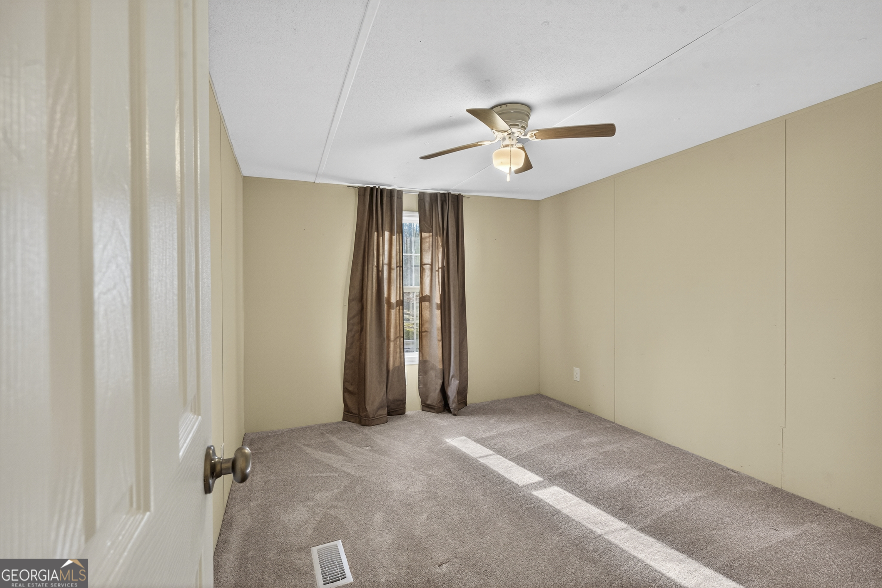 163 Edgewater Drive