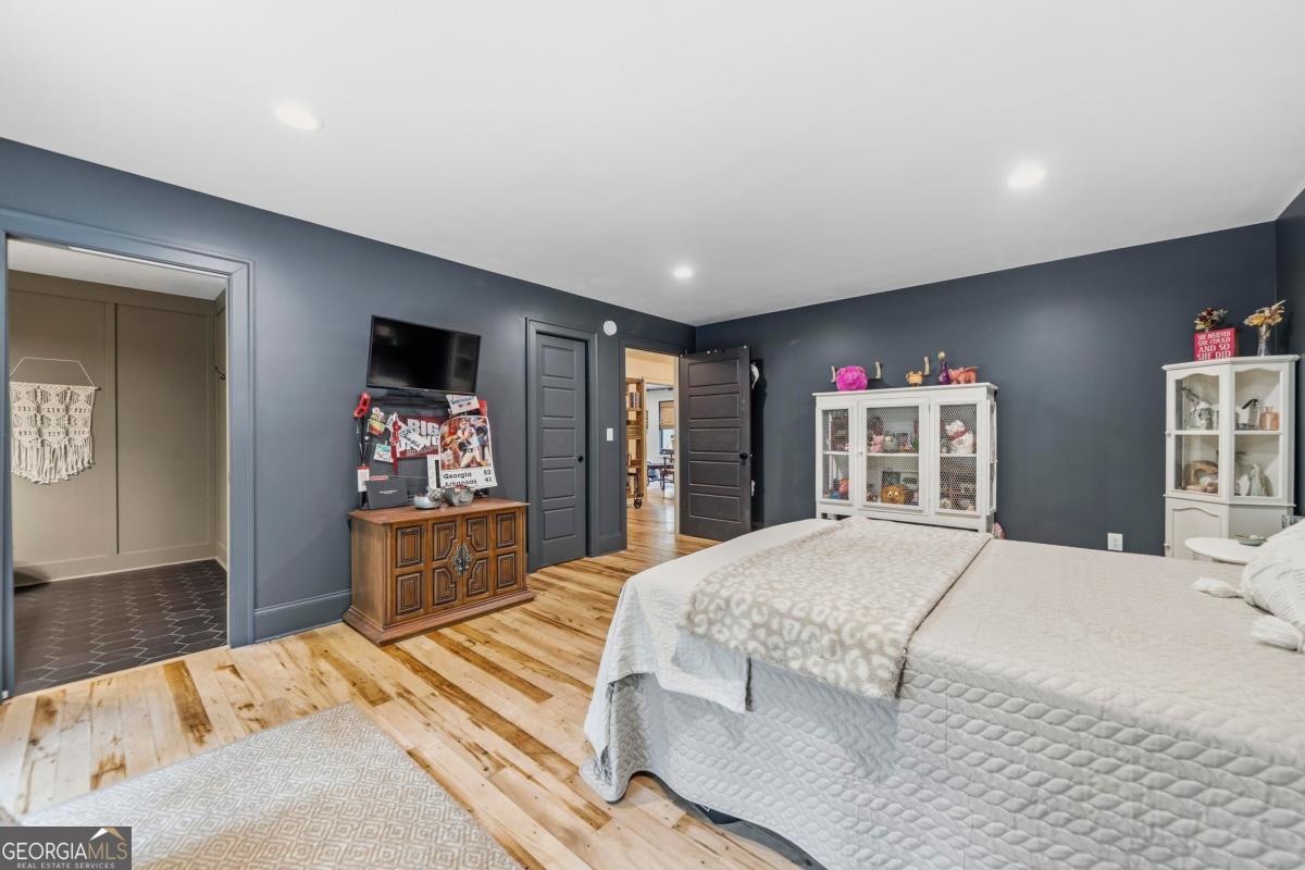 141 Pearl Moon Drive