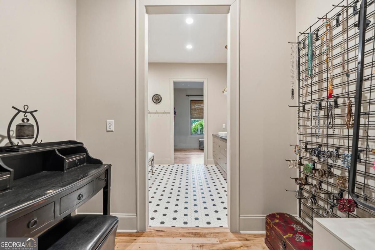 141 Pearl Moon Drive