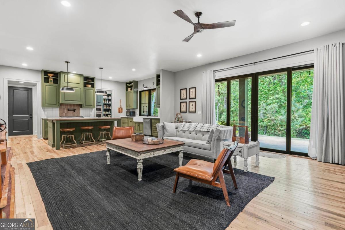 141 Pearl Moon Drive