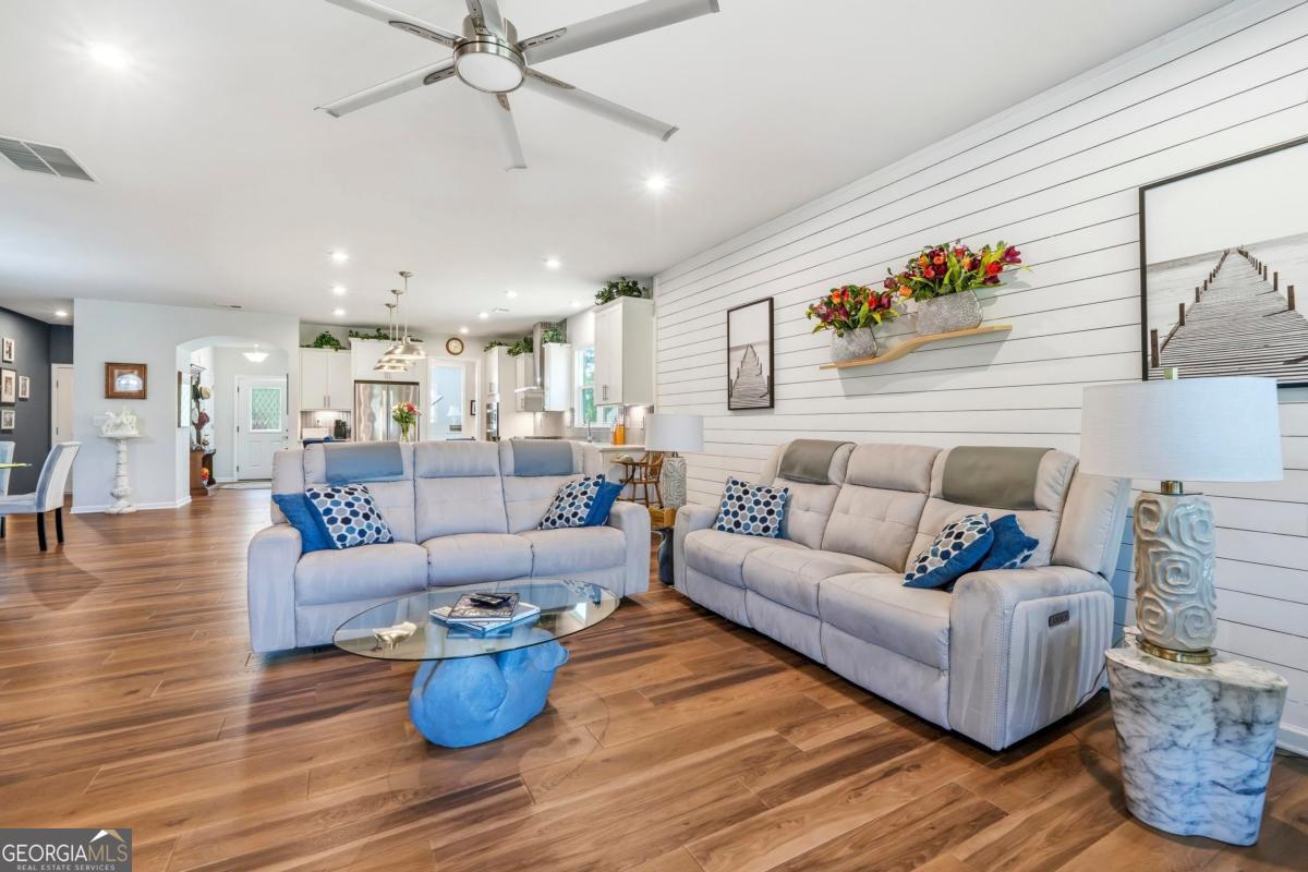 1101 Little Shoals Road