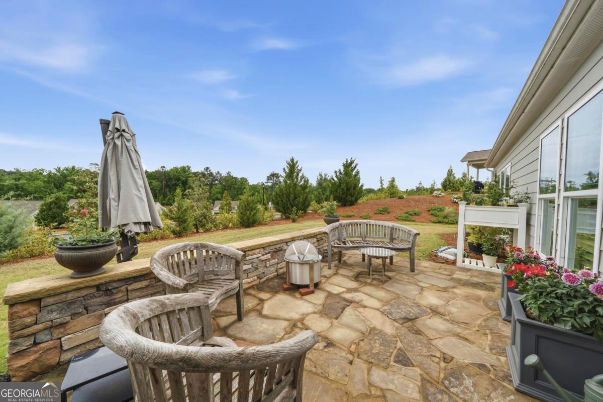 1020 Lake Terrace Bend