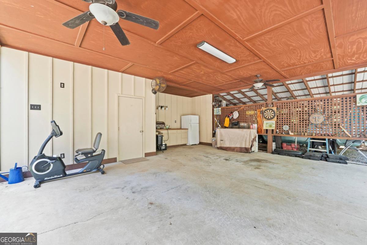 206 Admirality Way