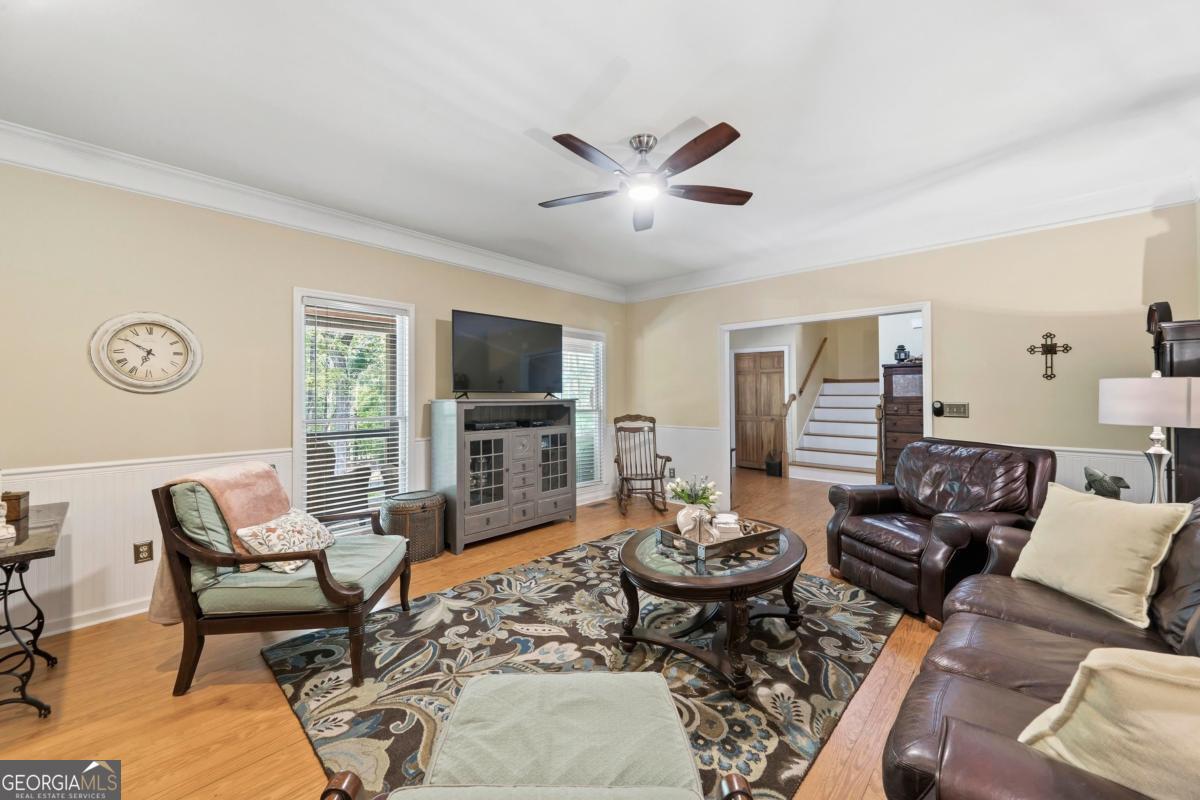 206 Admirality Way