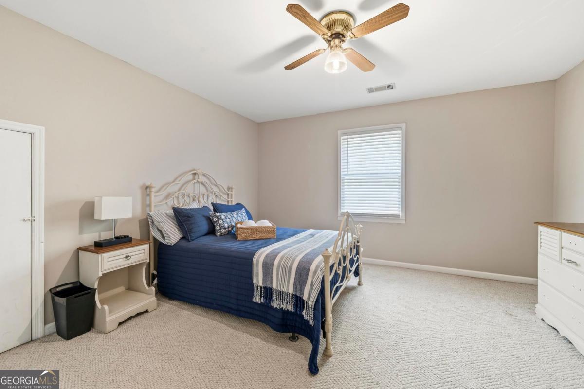 206 Admirality Way