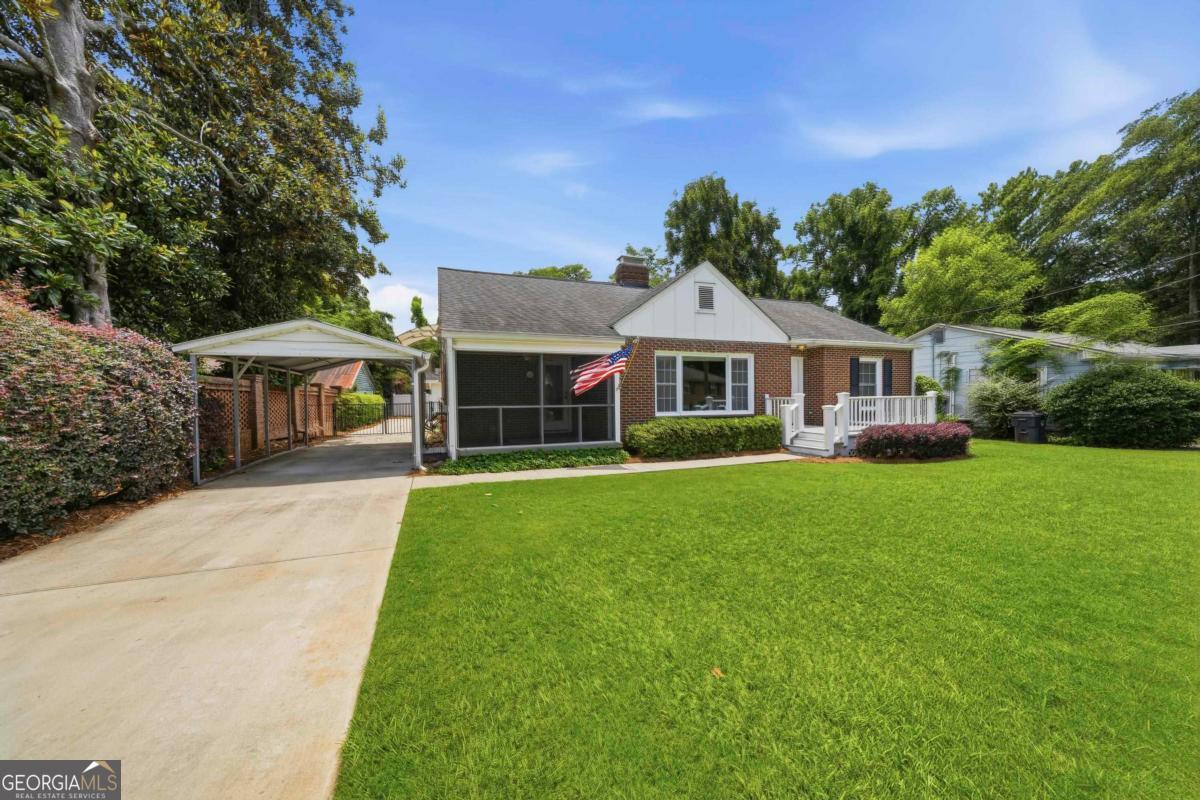 101 Dogwood Lane