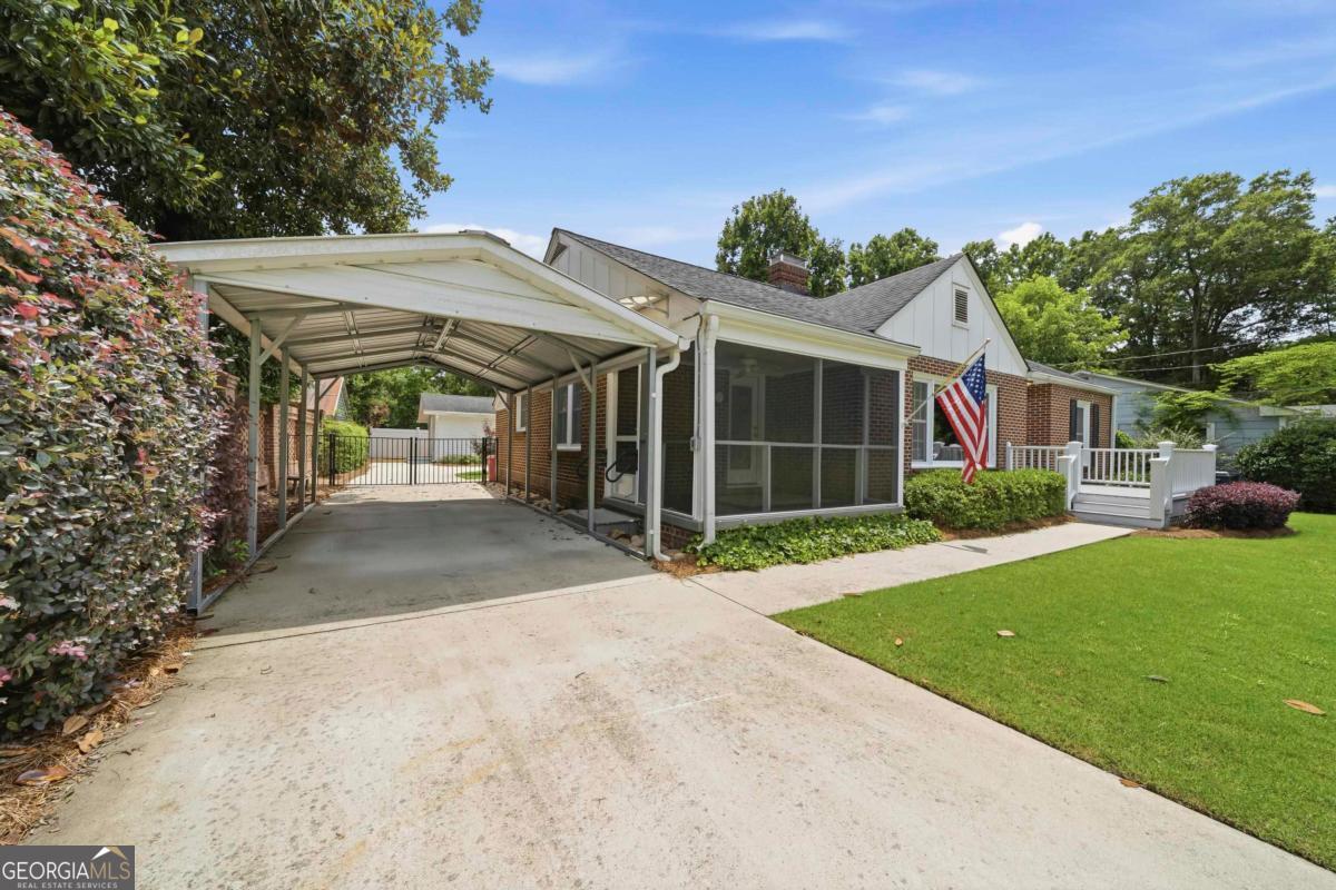 101 Dogwood Lane