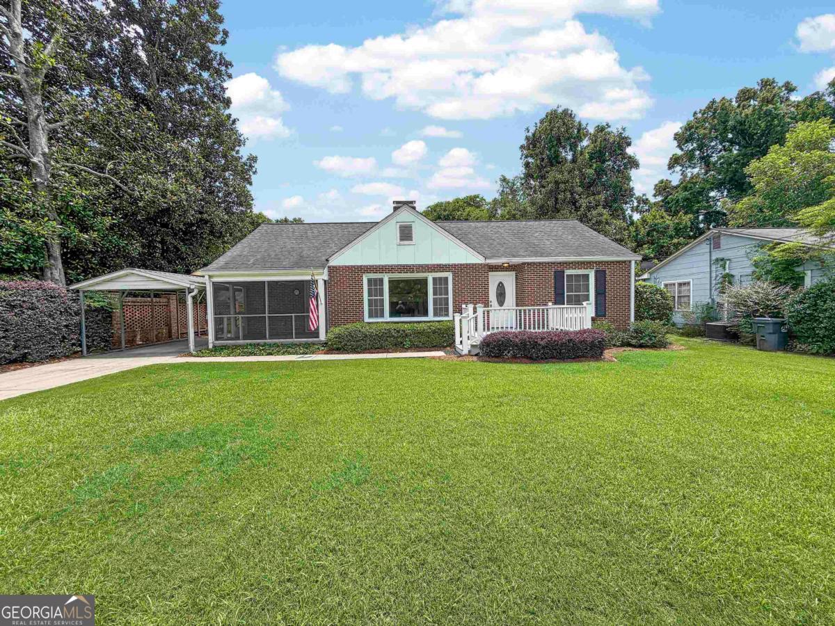 101 Dogwood Lane