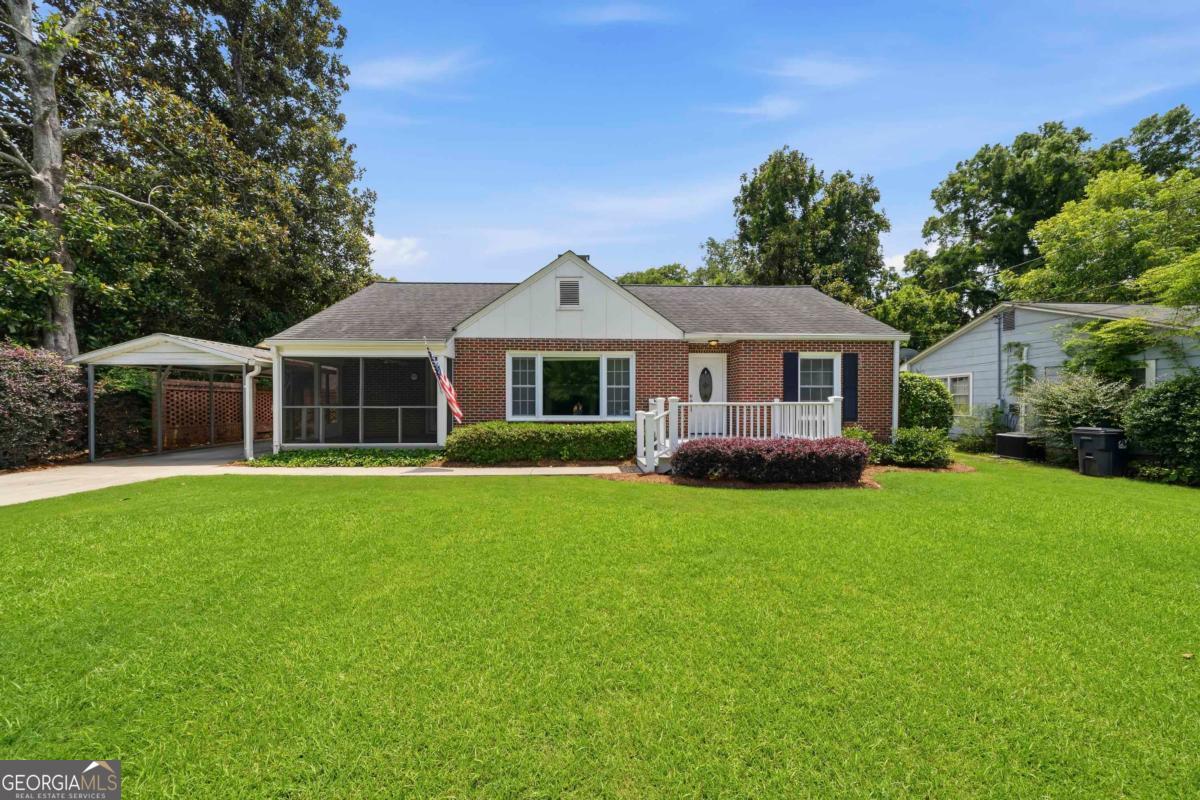 101 Dogwood Lane