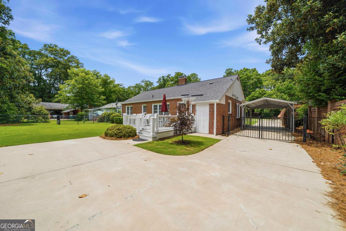 101 Dogwood Lane