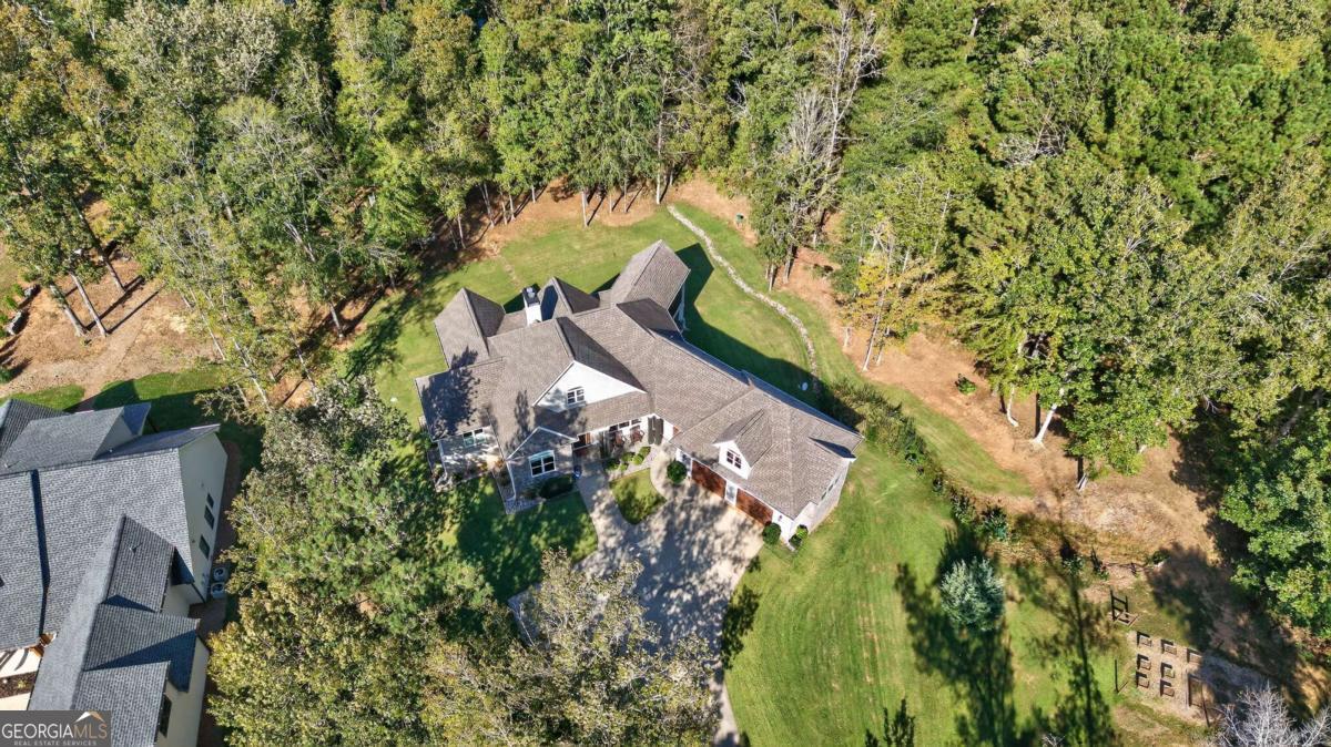 1230 Sailview Drive