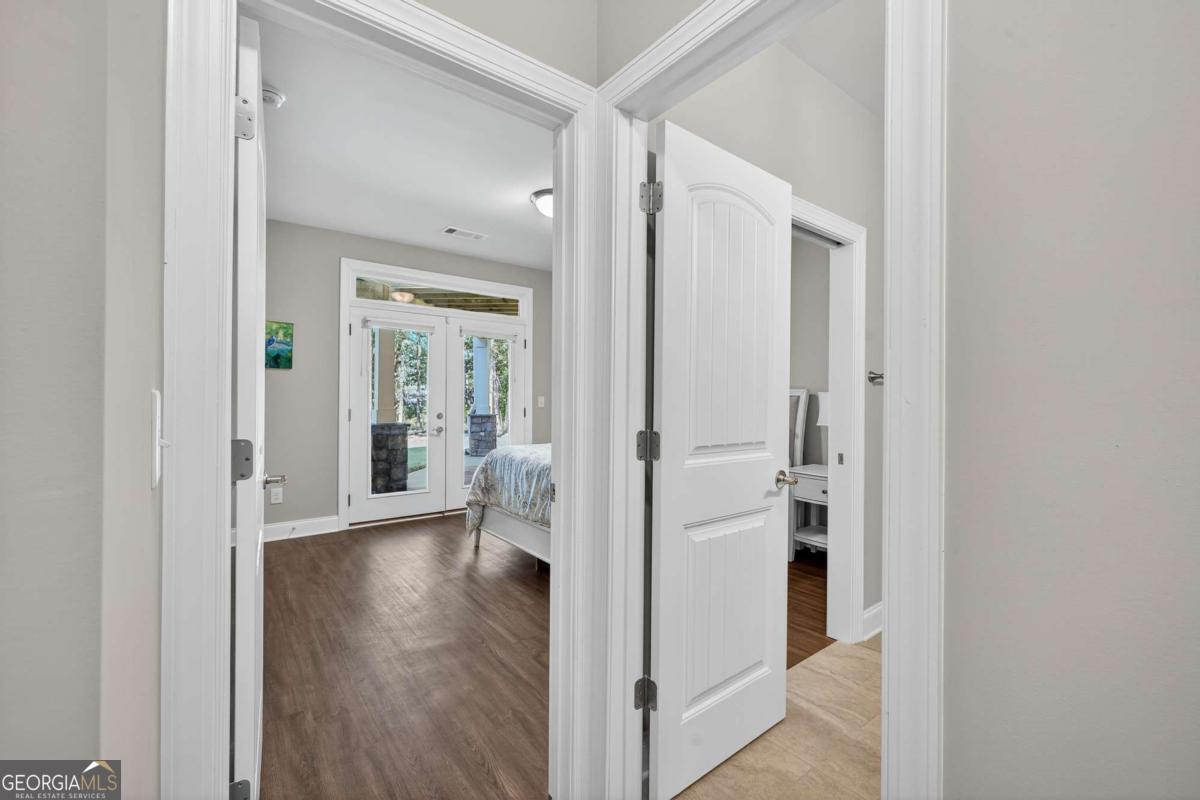 1230 Sailview Drive