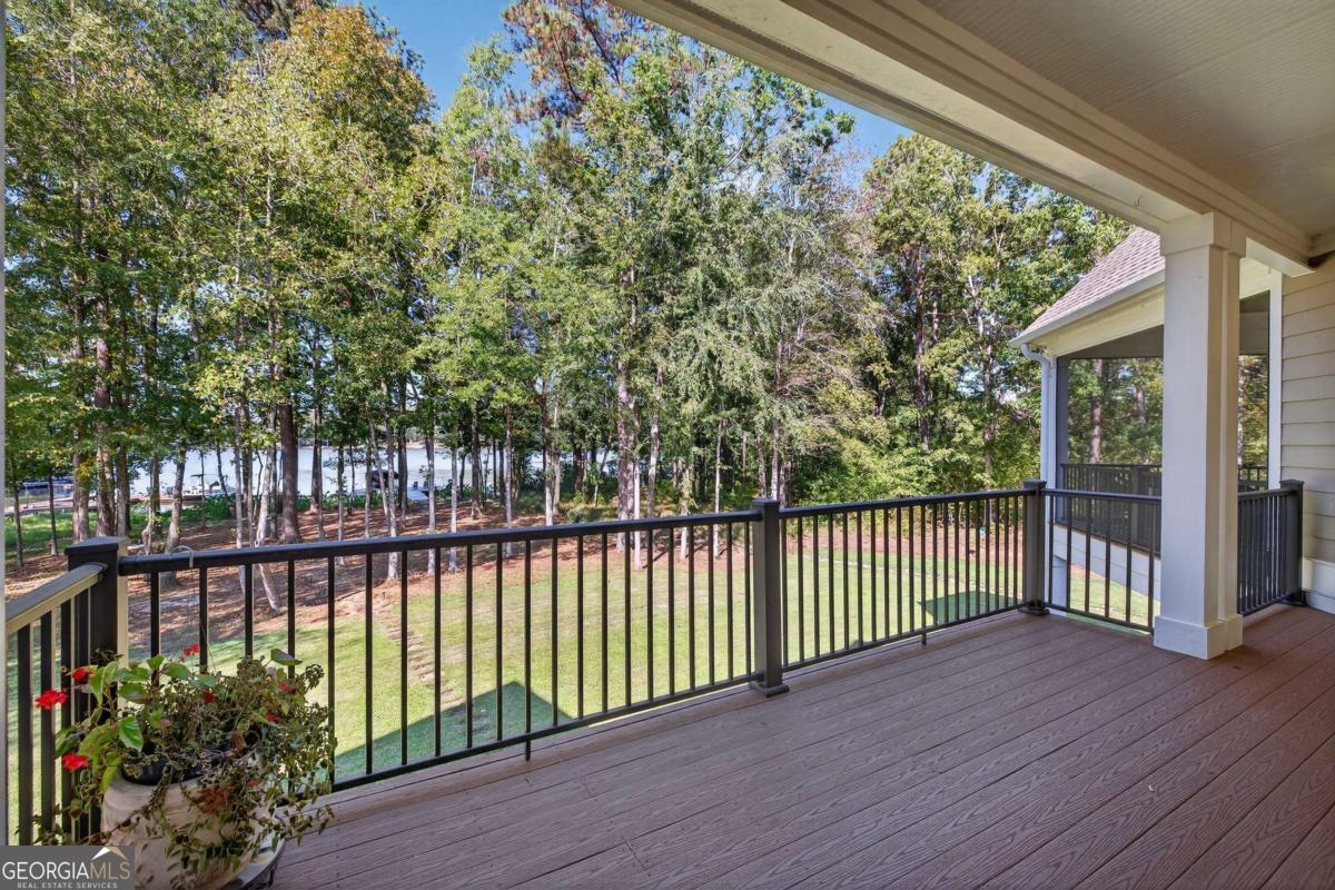 1230 Sailview Drive
