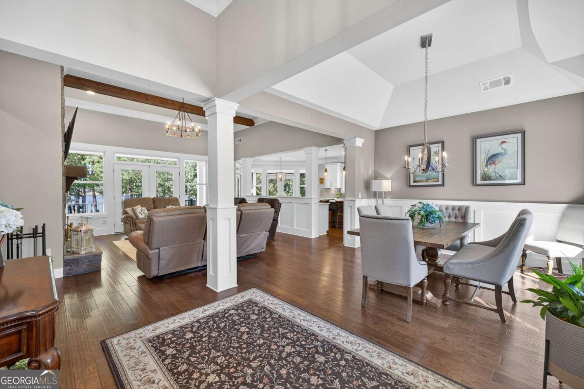 1230 Sailview Drive