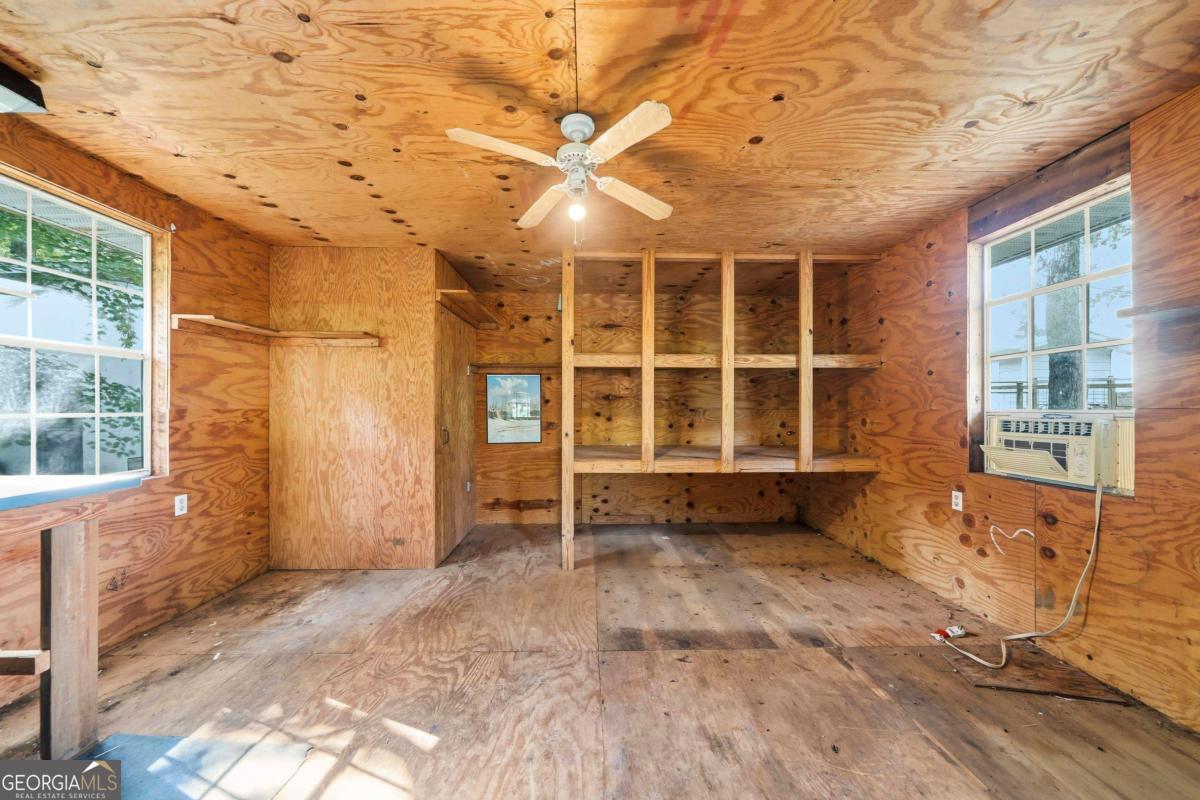 112 Welch Road