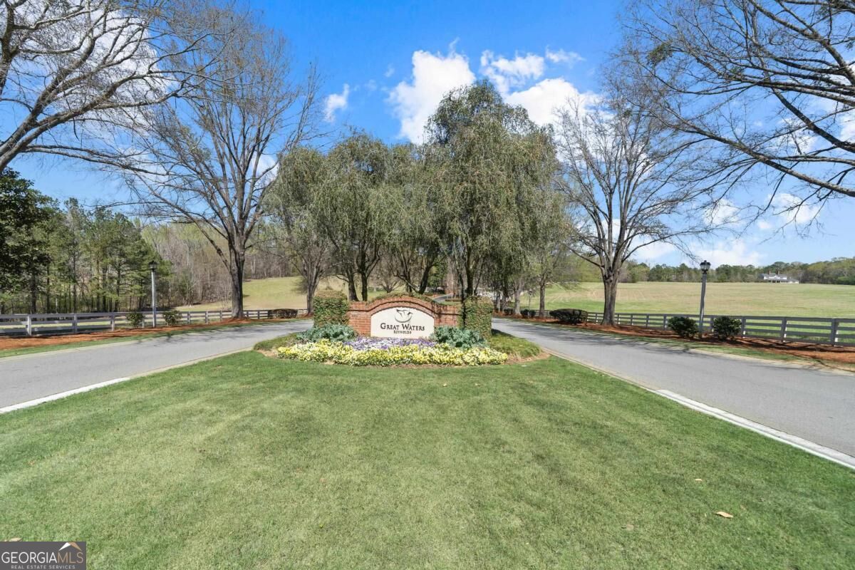 113 Seven Oaks Way