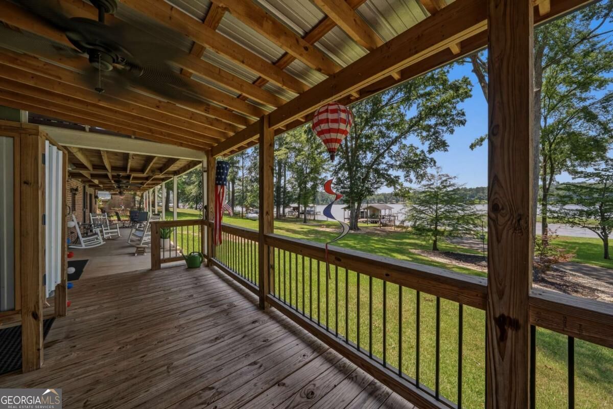 177 B North Steel Bridge Road