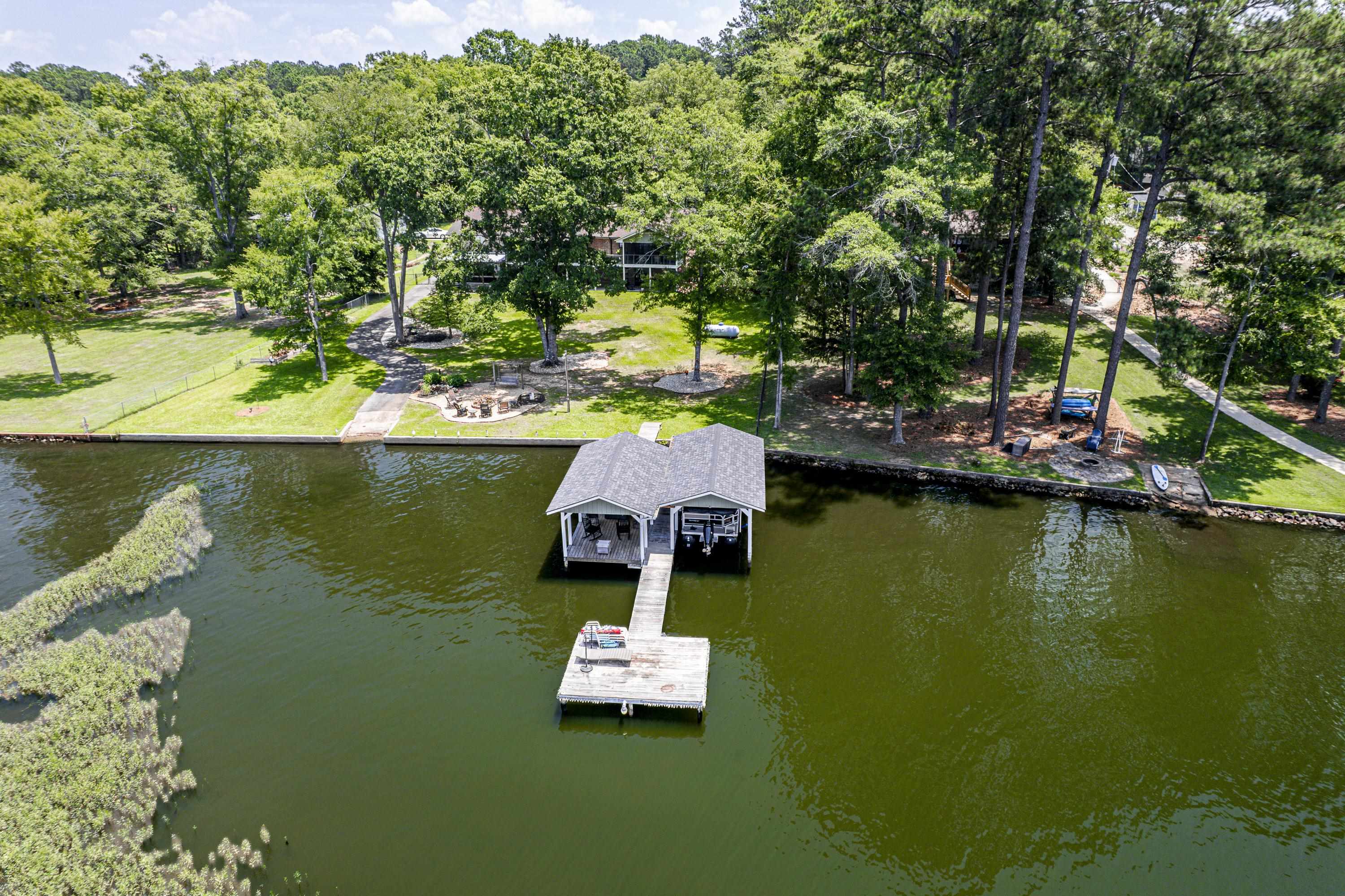 177 B NORTH STEEL BRIDGE ROAD