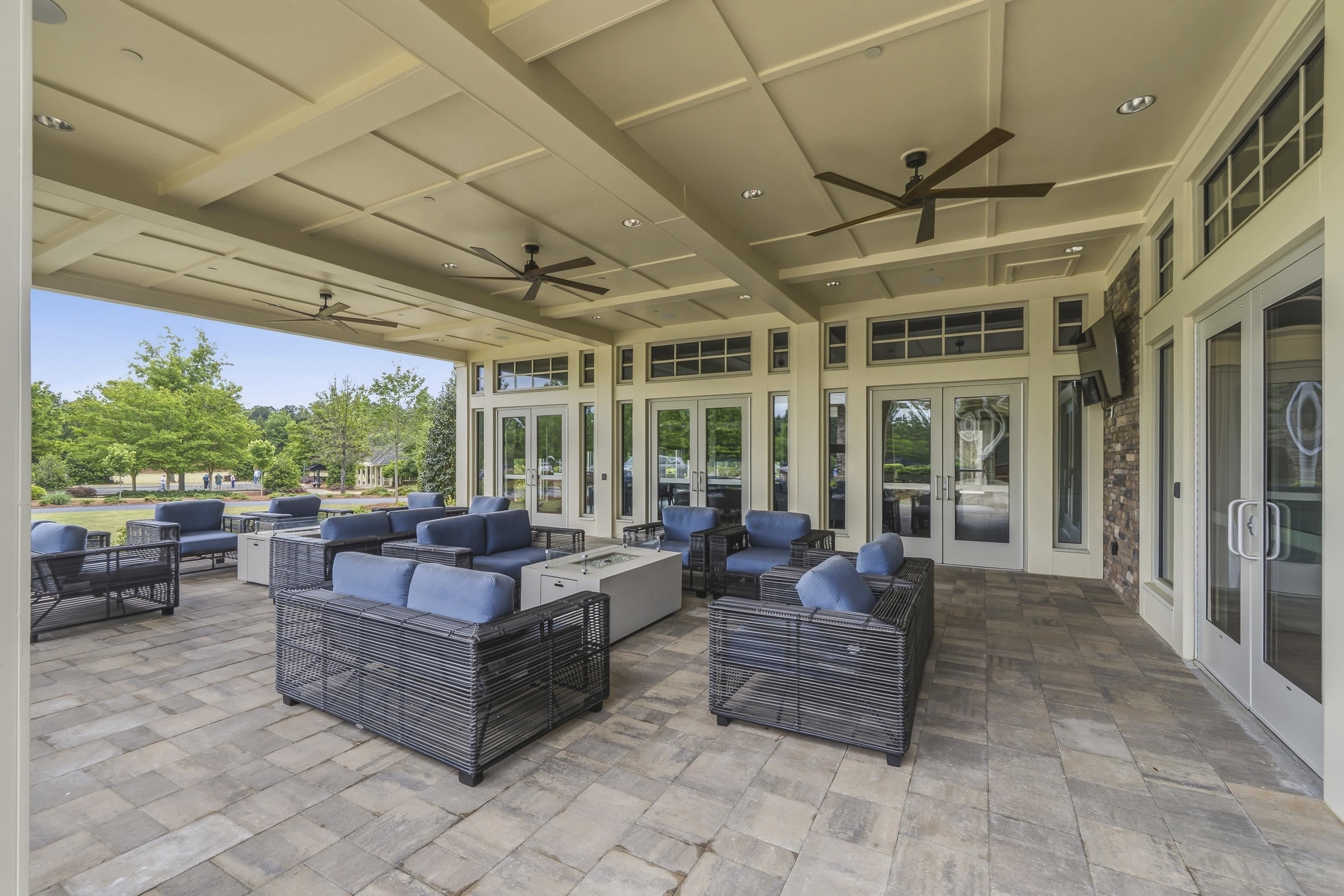 1403 CANOE DRIVE