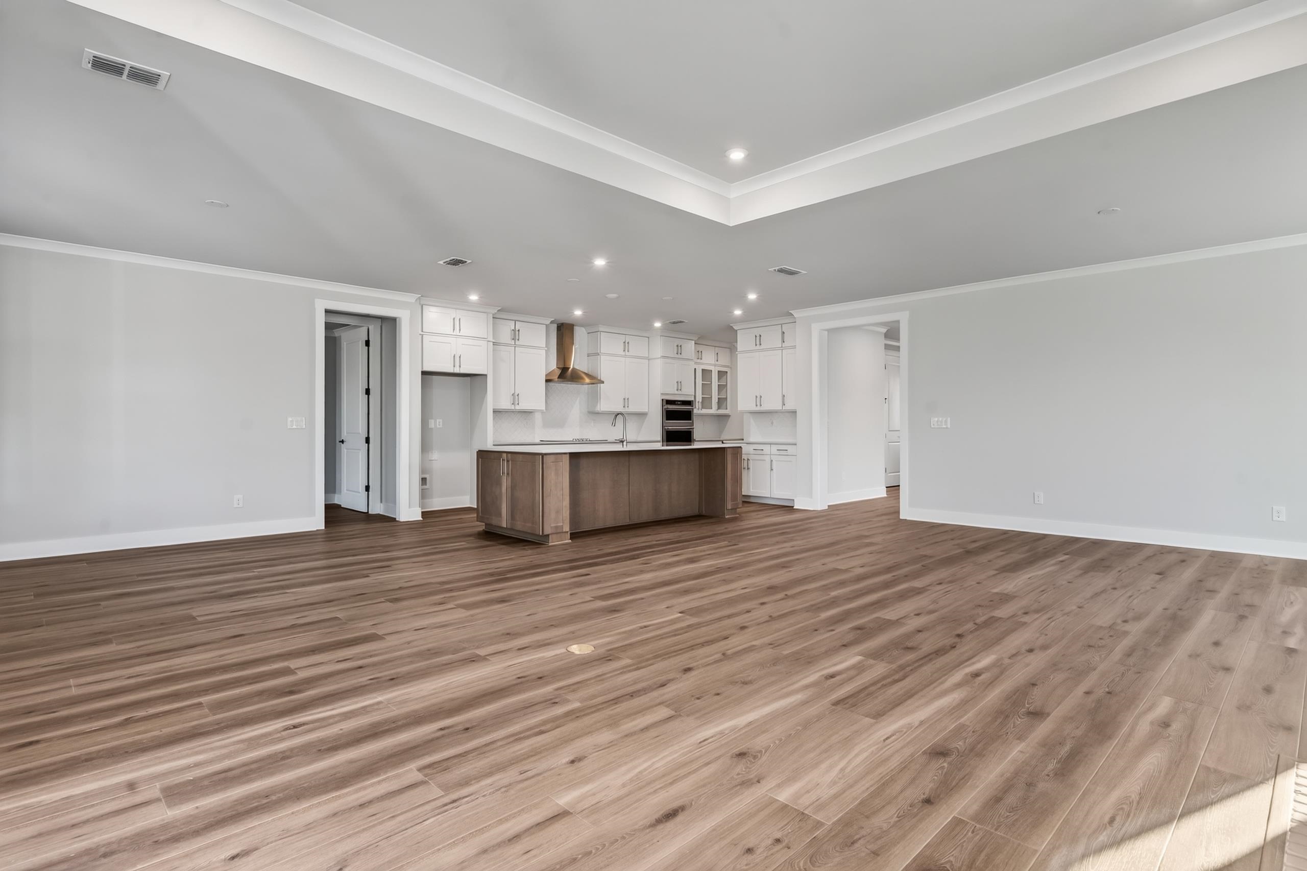 1403 CANOE DRIVE