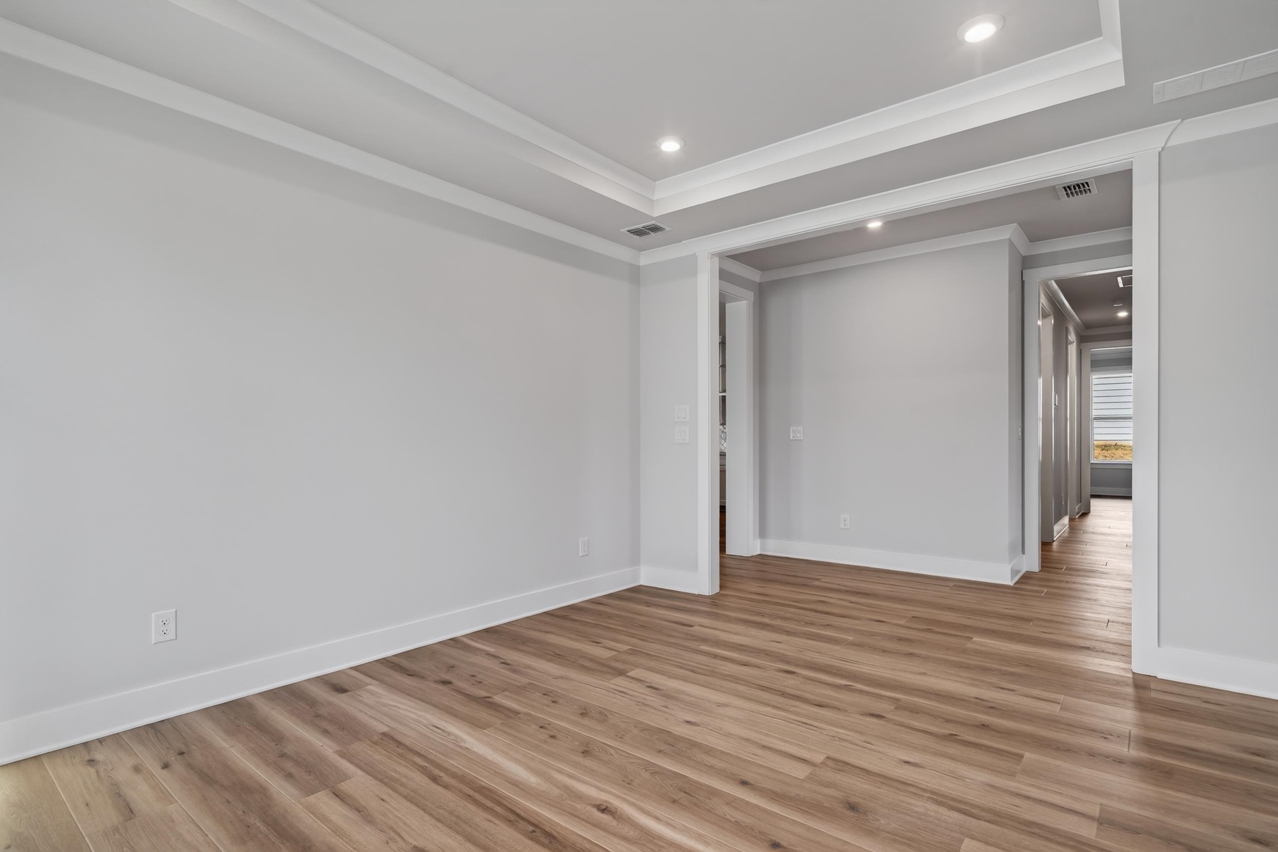 1403 CANOE DRIVE