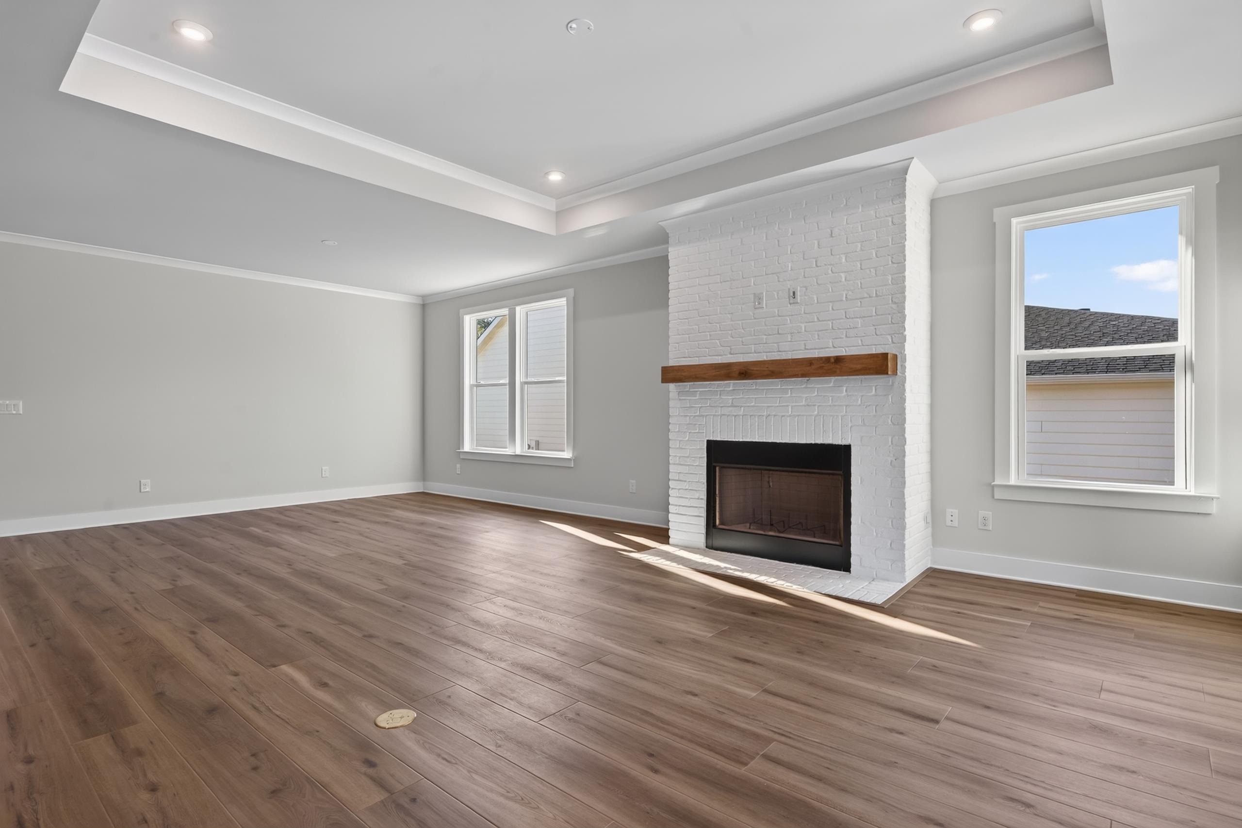 1403 CANOE DRIVE