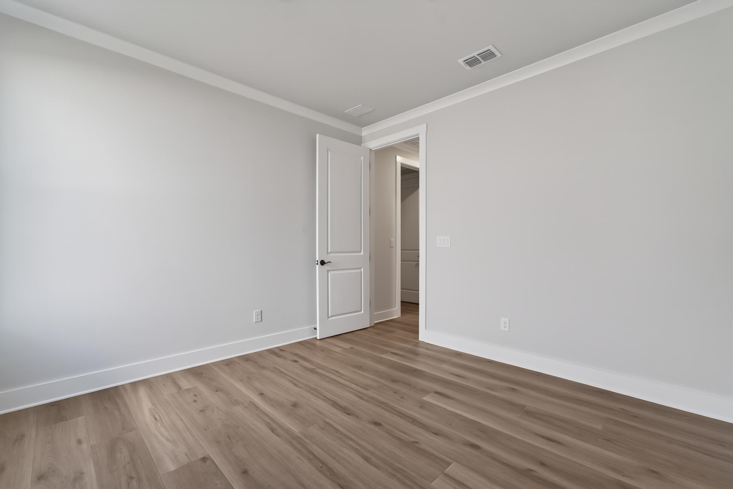 1403 CANOE DRIVE