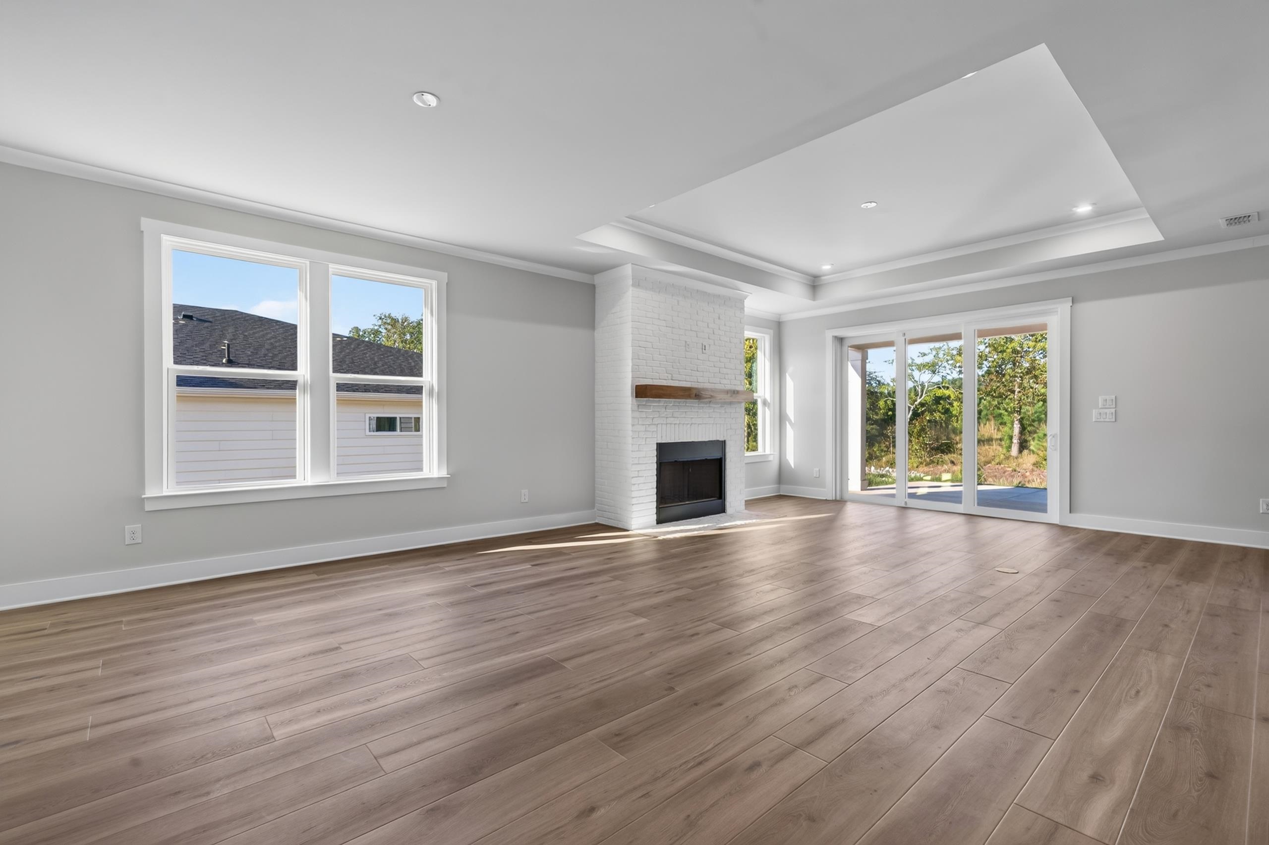 1403 CANOE DRIVE