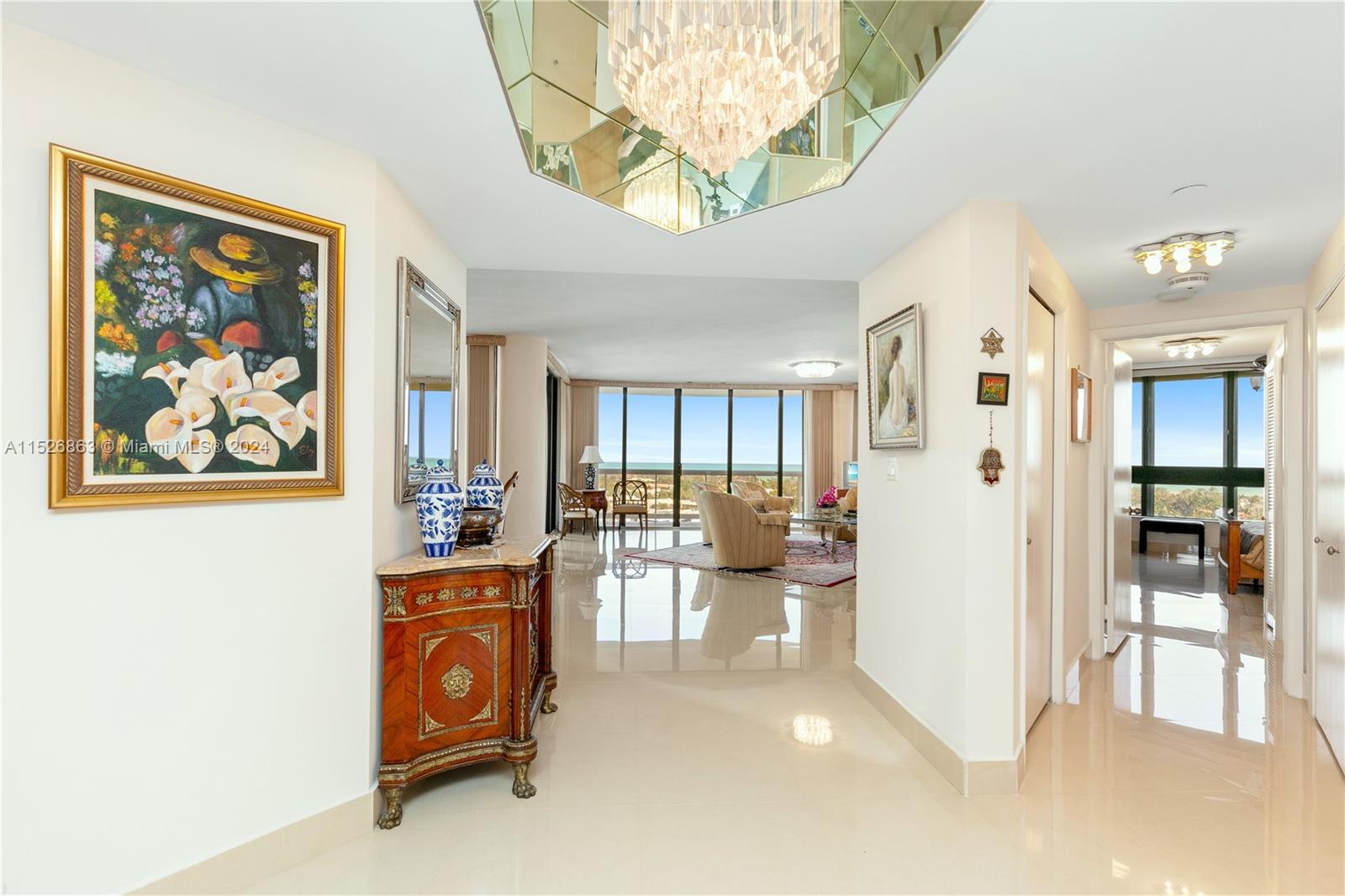 20191 E Country Club Dr # 1106
