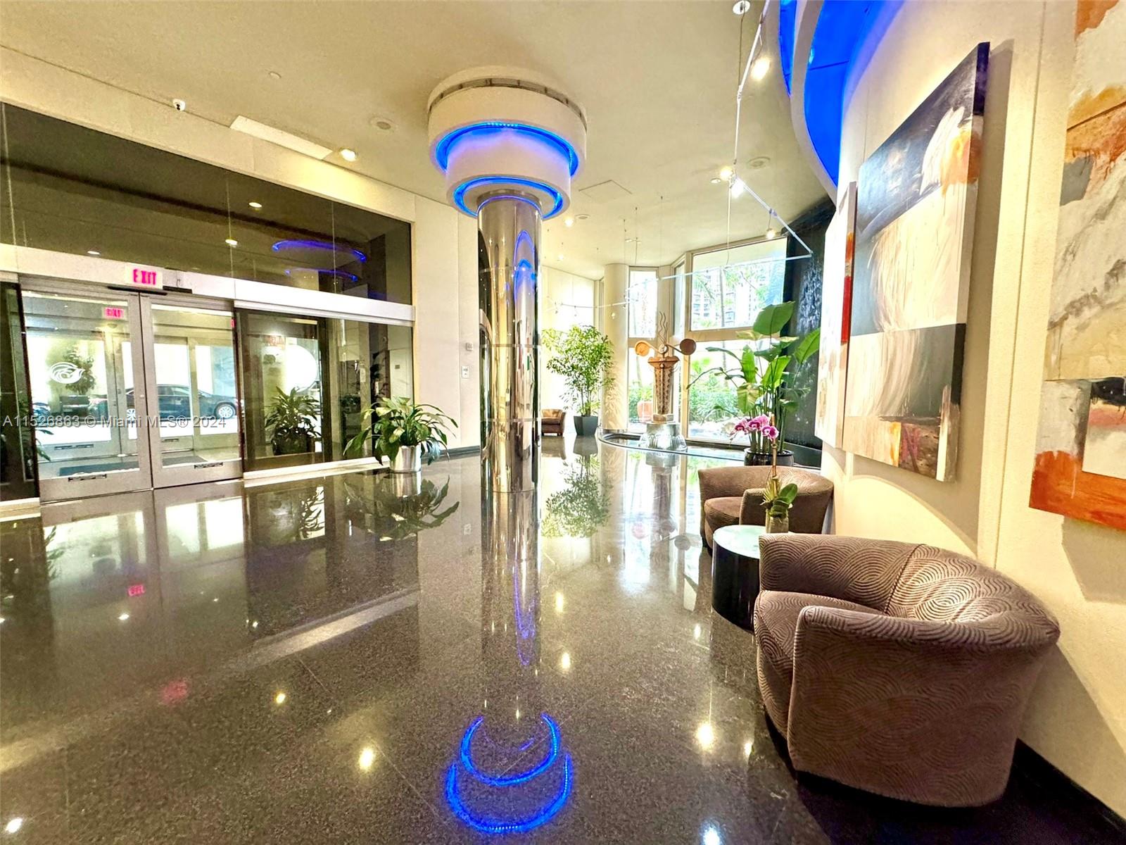 20191 E Country Club Dr # 1106