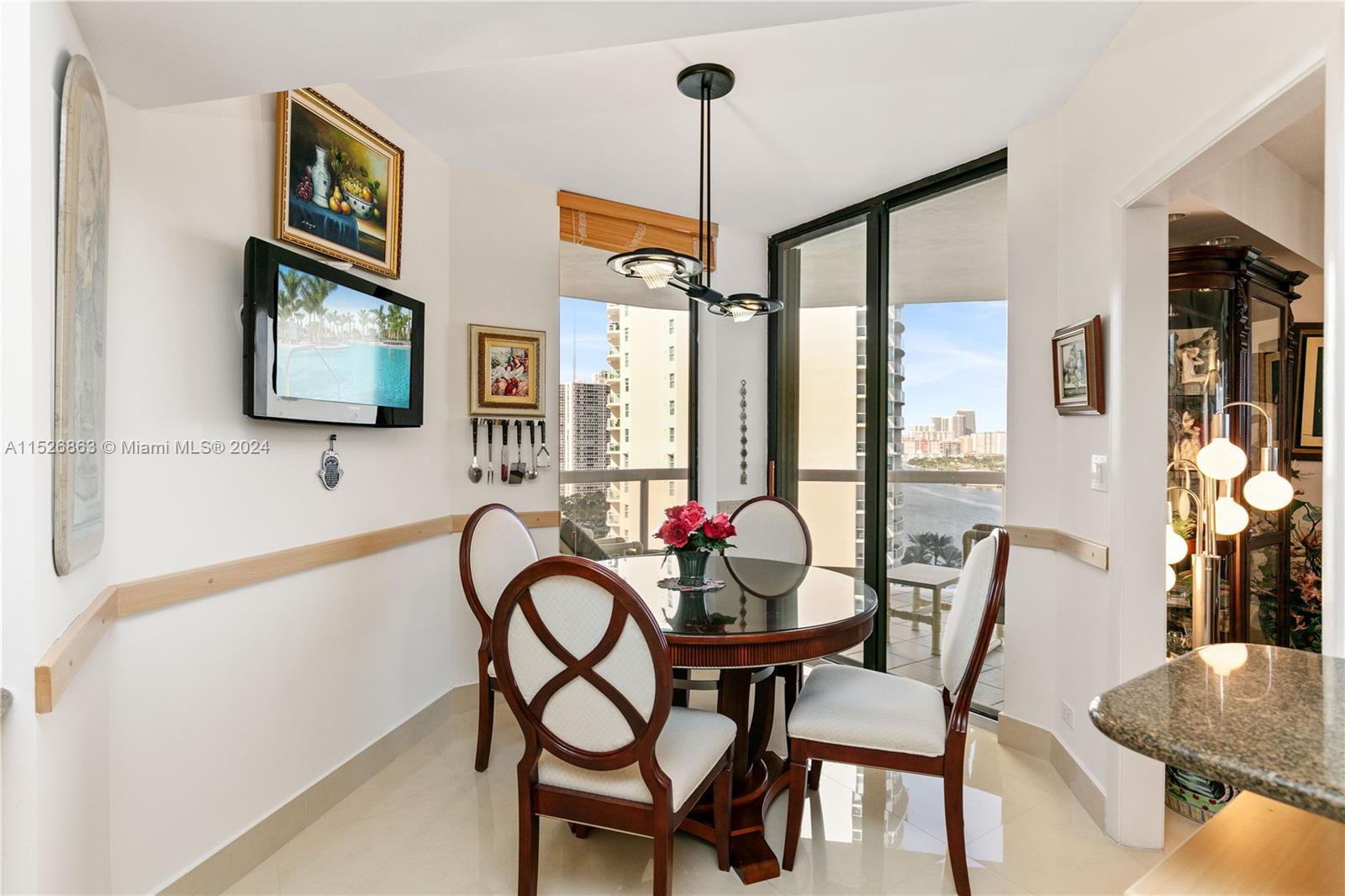 20191 E Country Club Dr # 1106