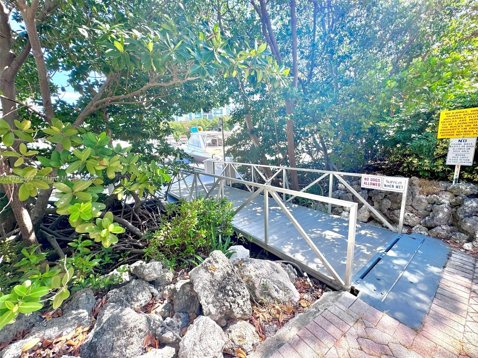 3575 Mystic Pointe Dr. Slip 99