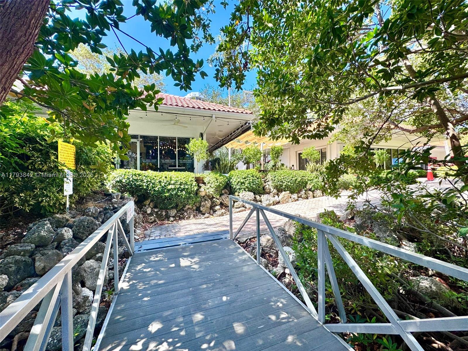 3575 Mystic Pointe Dr. Slip 99