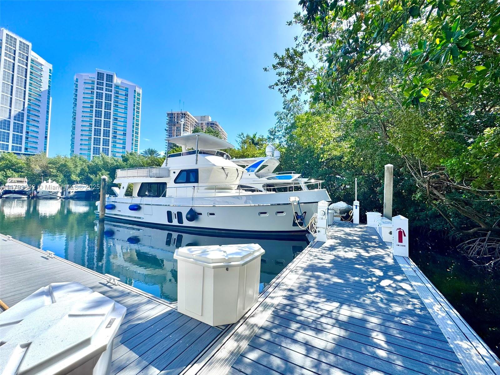 3575 Mystic Pointe Dr. Slip 99