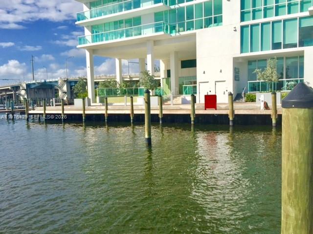 400 Sunny Isles Blvd DD406