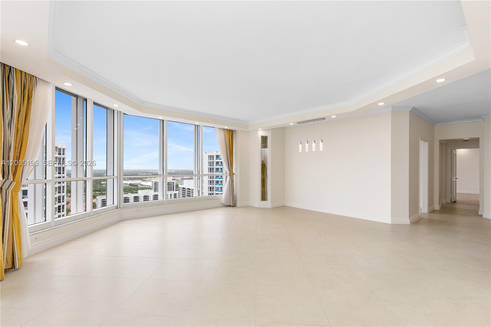 21150 Point PL # 2902 Unit: LPH 2902